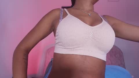 Alicia Kyse  online show from 06/25/26, 03:06