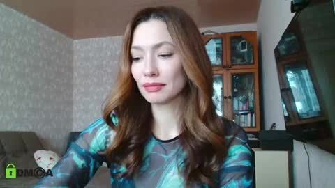 Snapshot of alicia_savory chatting on 01/17/25, 08:02 Alicia online show from 01/17/25, 08:02