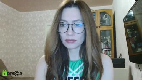 Snapshot of alicia_savory chatting on 01/22/25, 03:52 Alicia online show from 01/22/25, 03:52