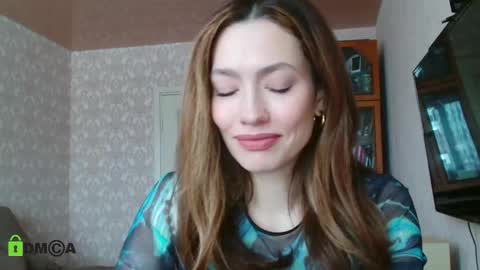 Snapshot of alicia_savory chatting on 02/27/25, 07:12 Alicia online show from 02/27/25, 07:12