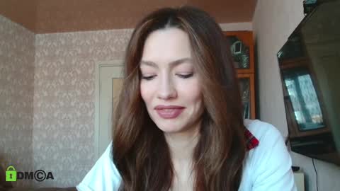 Snapshot of alicia_savory chatting on 03/08/25, 04:23 Alicia online show from 03/08/25, 04:23