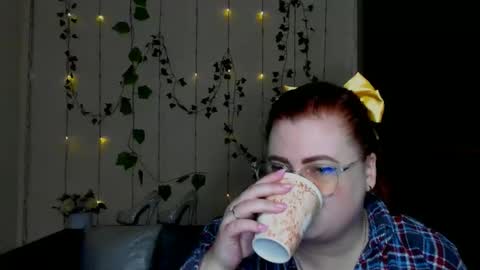 Alicia online show from 03/20/26, 06:29