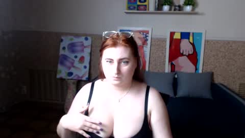 Snapshot of alicia_side_red chatting on 07/14/26, 07:24 Alicia online show from 07/14/26, 07:24