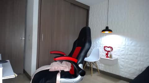 Snapshot of alicia_wonder_dl chatting on 01/12/25, 03:14 Ali online show from 01/12/25, 03:14