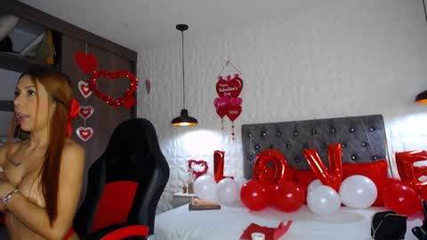 Snapshot of alicia_wonder_dl chatting on 02/14/25, 11:53 Ali online show from 02/14/25, 11:53