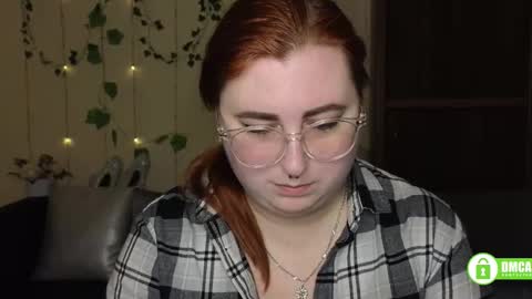 Alicia online show from 02/25/26, 07:40