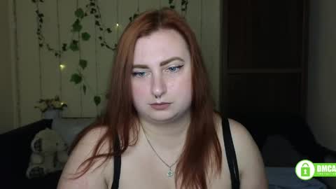 Snapshot of aliciaaared_kis chatting on 05/04/26, 11:39 Alicia online show from 05/04/26, 11:39