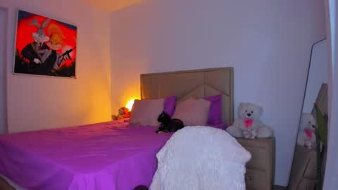 aliciabiden online show from 03/20/26, 01:21