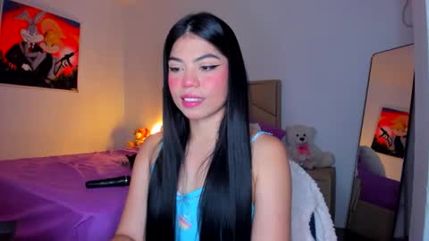Snapshot of aliciabiden chatting on 05/11/26, 10:21 aliciabiden online show from 05/11/26, 10:21