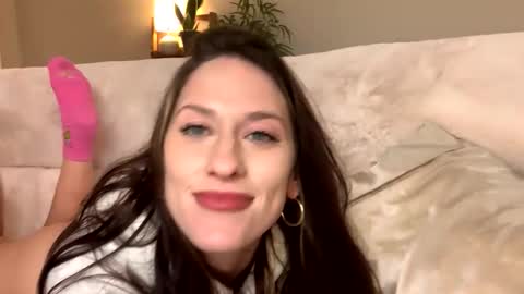 teacherspet69 online show from 12/04/25, 07:39