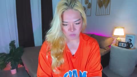 aliciacum online show from 11/15/25, 11:40