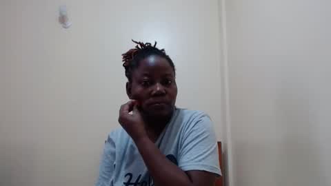 Snapshot of alicialust1 chatting on 03/10/25, 04:07 alicialust1 online show from 03/10/25, 04:07