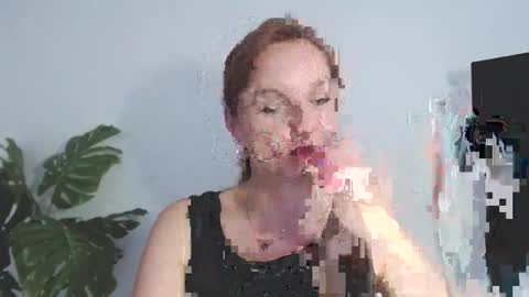 Alicia online show from 04/08/26, 01:11