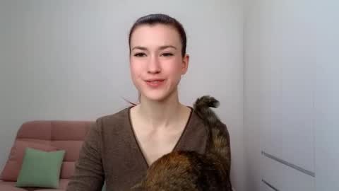 Snapshot of alicianoveli chatting on 09/21/25, 10:06 alicianoveli online show from 09/21/25, 10:06