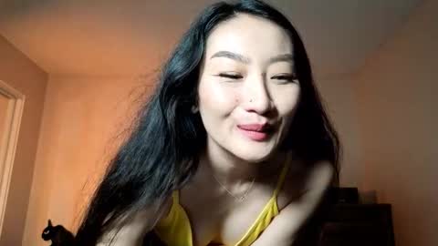 Alicia Hebi online show from 11/22/25, 02:38