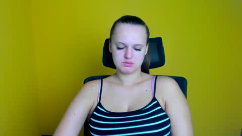 Alicie online show from 09/16/25, 05:41