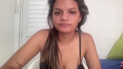 luisa online show from 02/15/25, 06:12