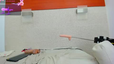 Snapshot of alicie_green chatting on 01/30/25, 05:30 im tutti online show from 01/30/25, 05:30