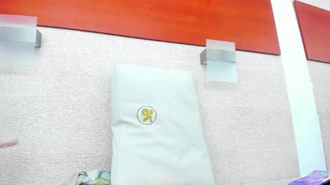 Snapshot of alicie_green chatting on 02/28/25, 05:48 im tutti online show from 02/28/25, 05:48