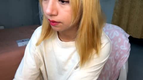 Snapshot of alicie_oconoor chatting on 05/29/26, 10:57 Karla Oconoor online show from 05/29/26, 10:57