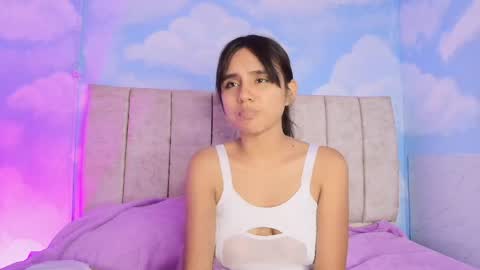 Aliclark online show from 04/18/26, 07:07