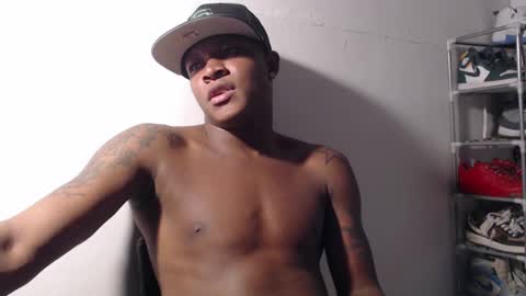 Alid 17 online show from 03/11/25, 04:21