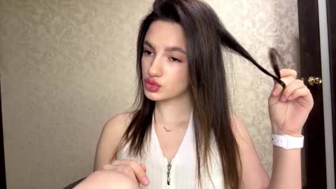 Snapshot of alidagenthner chatting on 02/21/26, 03:35 Niki online show from 02/21/26, 03:35