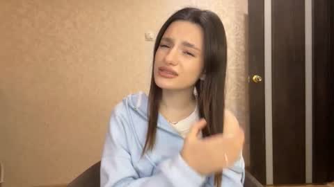 Snapshot of alidagenthner chatting on 02/23/26, 02:36 Niki online show from 02/23/26, 02:36