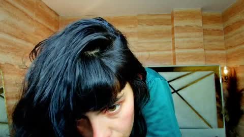 Alie online show from 04/06/26, 07:48