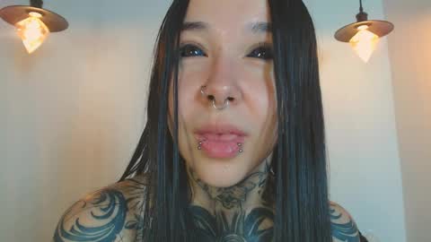    online show from 04/24/26, 01:52