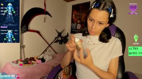 Aiko  Independent Model  online show from 11/24/25, 08:30