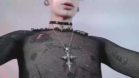     online show from 03/01/25, 03:43