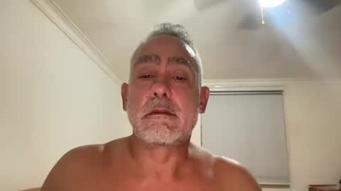 alientv online show from 11/05/25, 03:17