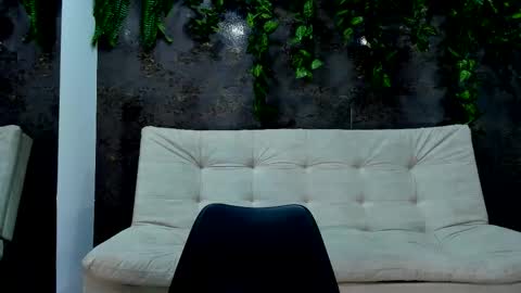 Alice online show from 12/14/25, 03:39