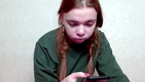 Snapshot of aliiice_stone chatting on 12/06/24, 12:16 Alice online show from 12/06/24, 12:16