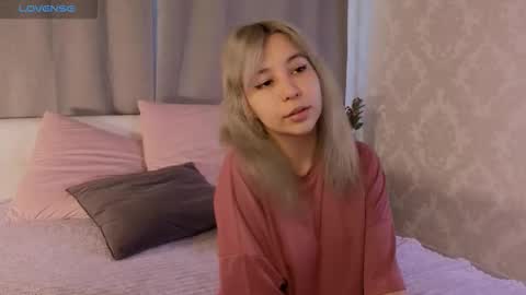 Im Alika online show from 09/23/25, 04:15