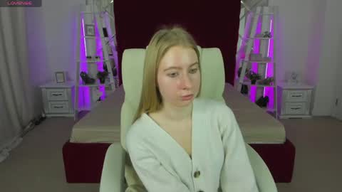 Alina online show from 04/23/26, 01:02