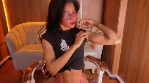 alina_b_ online show from 05/27/26, 08:06