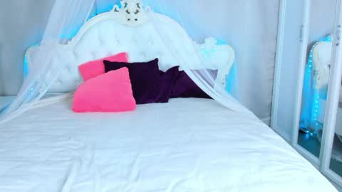 Alina online show from 04/11/26, 07:45