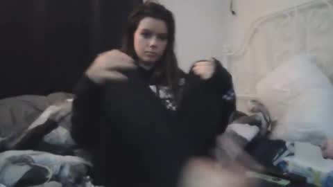 Snapshot of alina_nightshade chatting on 05/28/26, 05:49 Alina Nightshade online show from 05/28/26, 05:49