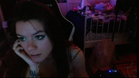Snapshot of alina_nightshade chatting on 06/12/26, 05:17 Alina Nightshade online show from 06/12/26, 05:17