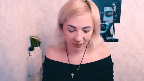 Alina online show from 12/04/25, 07:17