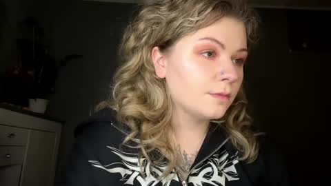 Alina online show from 03/28/26, 02:27