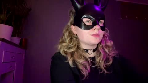 Alina online show from 05/15/26, 10:06