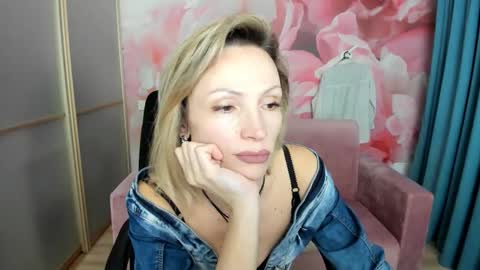 AlinaMoor online show from 02/14/26, 07:10