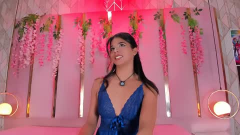 Snapshot of alinasweett chatting on 05/23/26, 03:27 online show from 05/23/26, 03:27