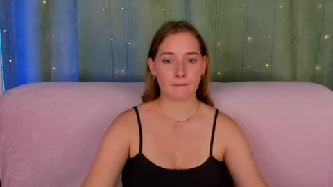 Snapshot of alinawise chatting on 07/23/26, 01:52 alinawise online show from 07/23/26, 01:52