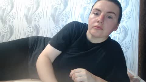 Snapshot of alinaxjames chatting on 06/29/26, 07:58 AlinaxJames online show from 06/29/26, 07:58