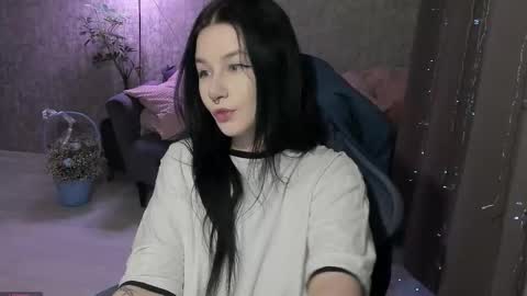Snapshot of alinegreeeen chatting on 10/15/25, 10:04 Aline Greeeen online show from 10/15/25, 10:04