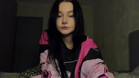 Aline Greeeen online show from 04/23/26, 12:29